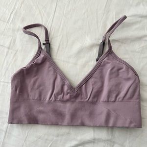 Lululemon bra
